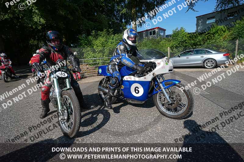 cadwell park;cadwell park photographs;cadwell trackday photographs;enduro digital images;event digital images;eventdigitalimages;peter wileman photography;racing digital images;trackday digital images;trackday photos